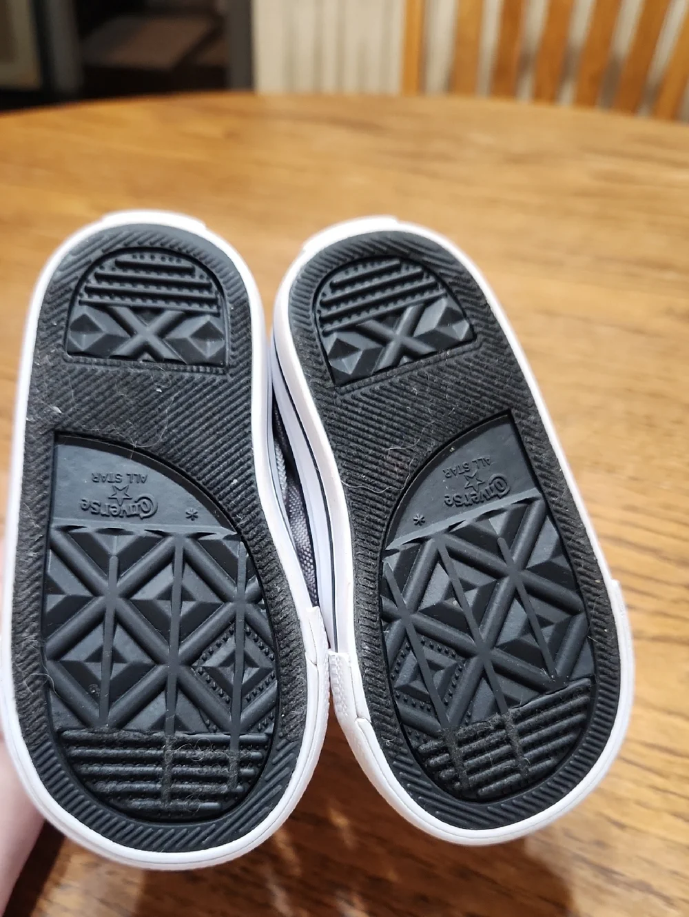 Converse Kids Charcoal Gray & Tangerine Size 5